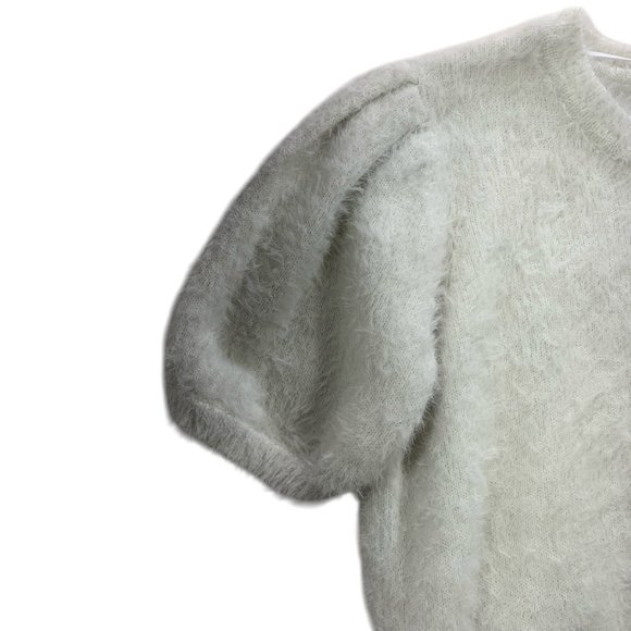 fluffy short sleeve ivory roundneck sweater B.Young size medium - Picture 5 of 11